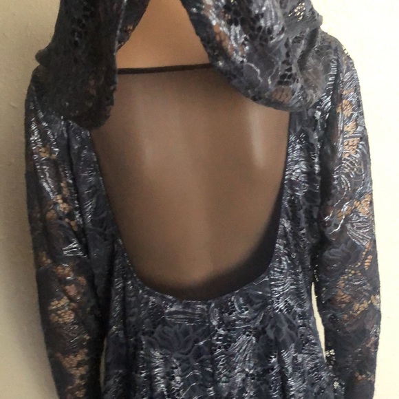 Marina Dresses - Picture 5 of 10